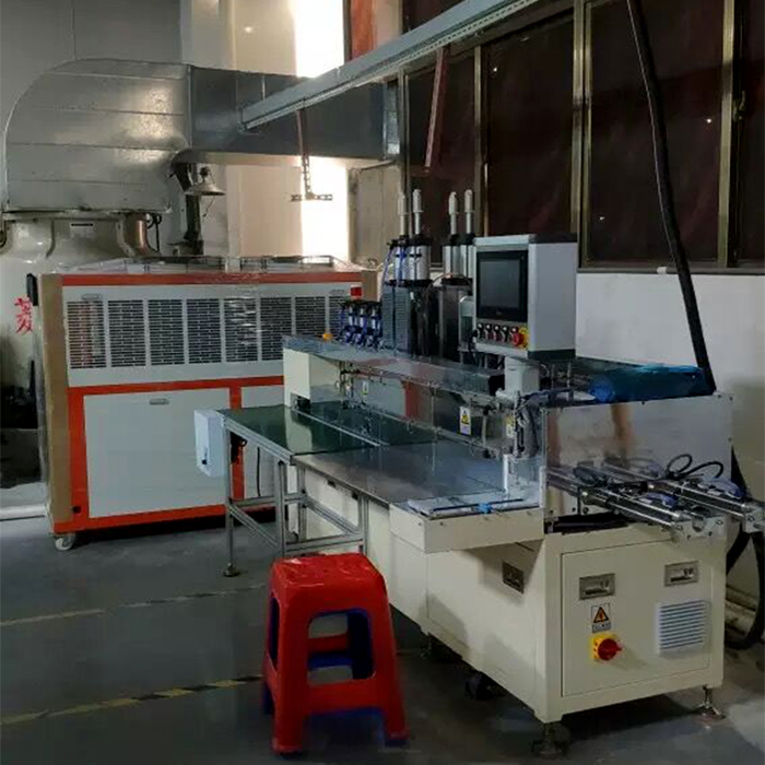 电子厂冷水机组案例